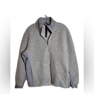 Lululemon Men’s Tundra Trek 1/2 Zip Sherpa Fleece Pullover - sz Large